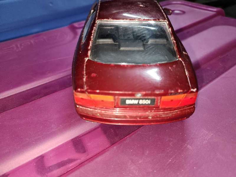 BMW 850i