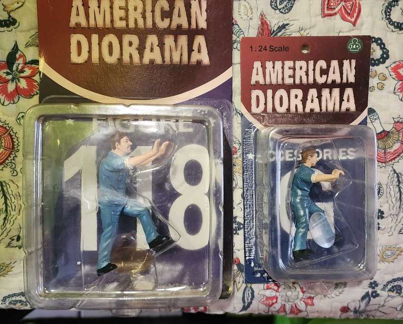 Model Figurines 1:24 & 1:18