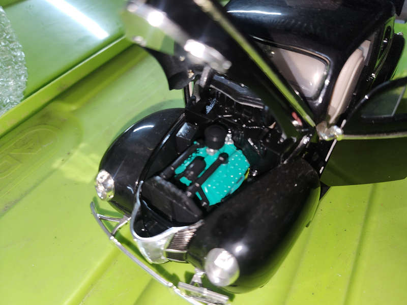 40 Gord Coupé (1:18) Motormax