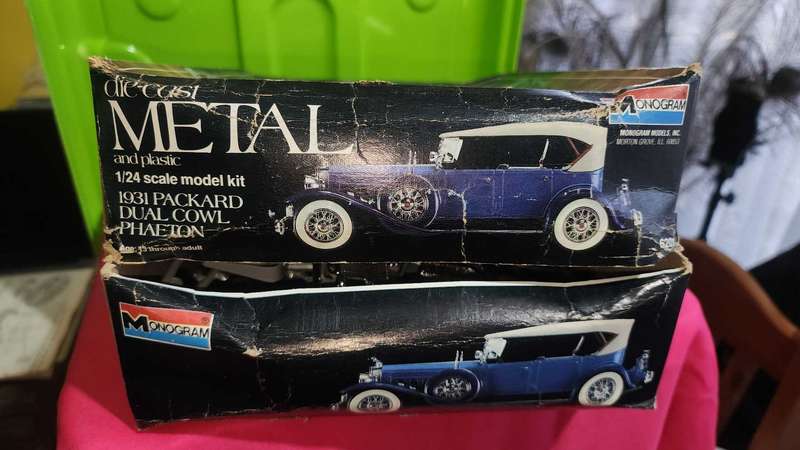 Monogram Die-Cast Metal "31' Packard"
