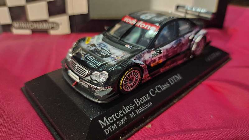 2005 DTM Mercedes C-Ckass Häkkinen by Minichamps