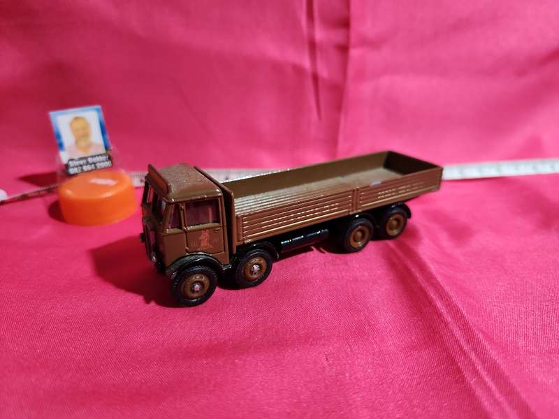Mammoth Major 8 Truck