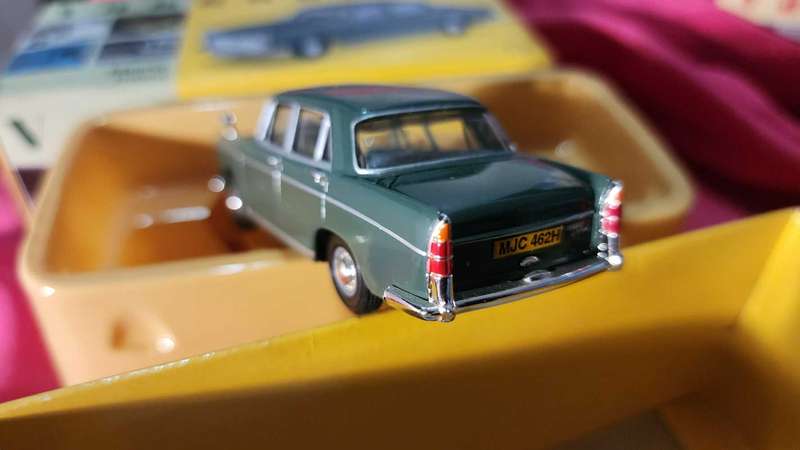 Morris Oxford