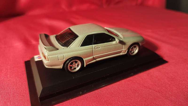 Nissan Skyline GT - R (1:43) Del Prado
