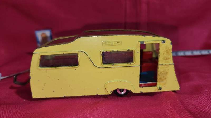 Four-Berth Caravan by Dinky Toys