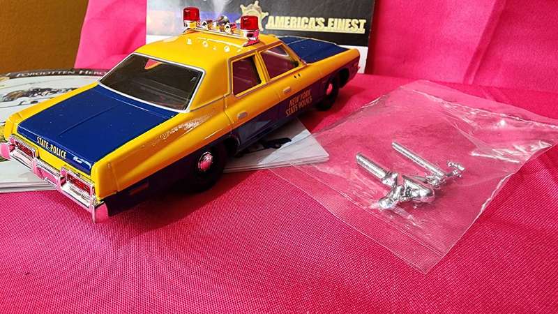 Dodge Police Car (1:43) Corgi