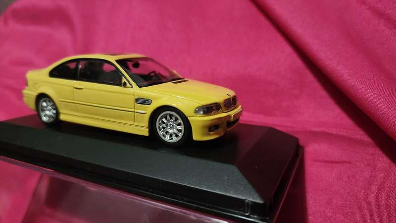 BMW M3..... "WoW" by Minichamps