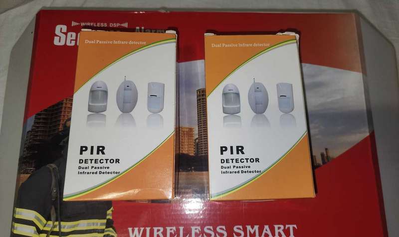 Alarm System with  2 Extra Eyes
