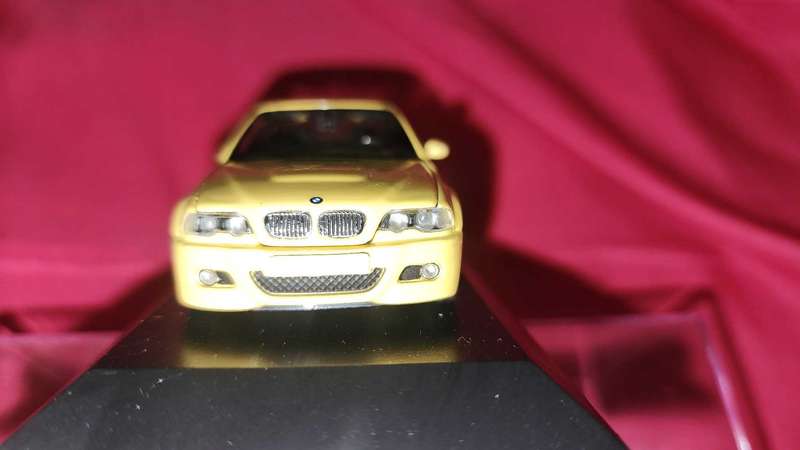 BMW M3..... "WoW" by Minichamps