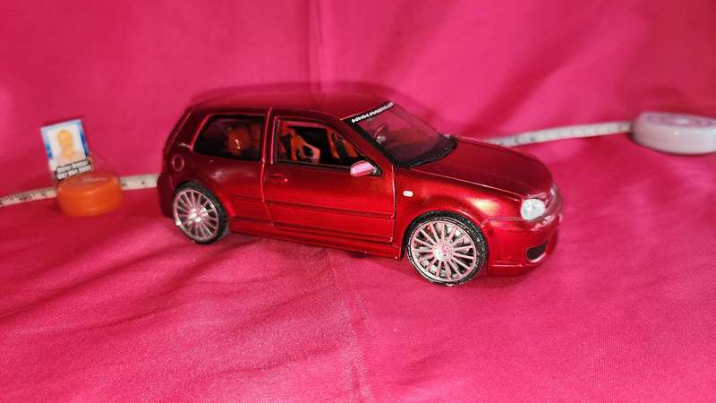 Pimped-Up Golf 4, R 32 (1:24)