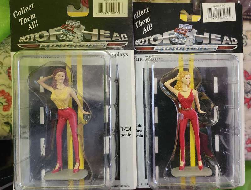 Model Figurines 1:24 & 1:18
