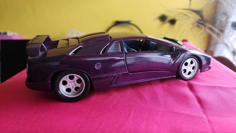 Lamborghini by Motormax 1:18