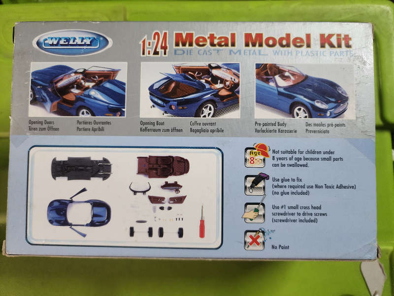 Jaguar XK180 (1:24) Welly