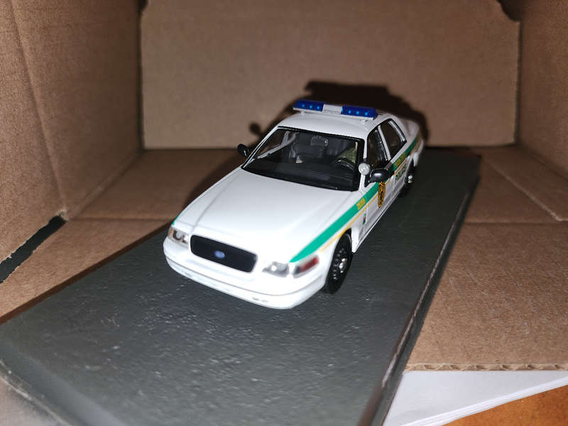 Ford Crown Victor Police 1:43