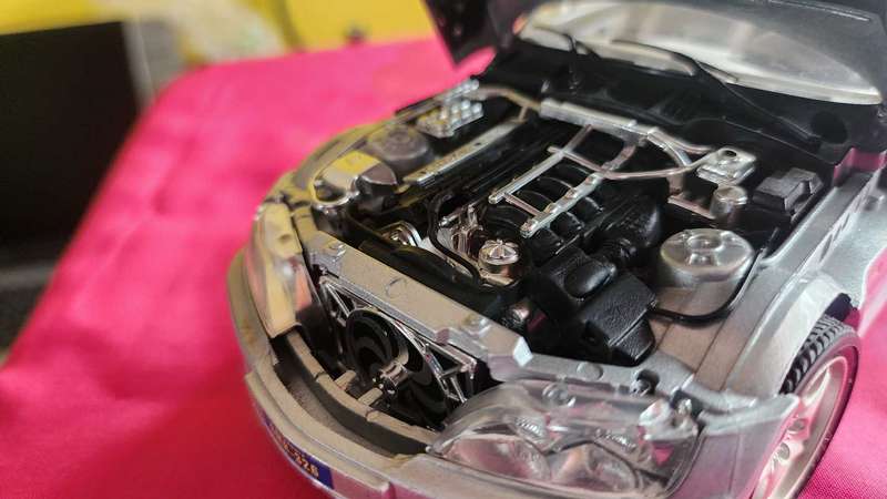 BMW M-Roadster  1:18 Bburago
