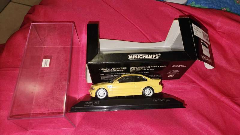 BMW M3..... "WoW" by Minichamps