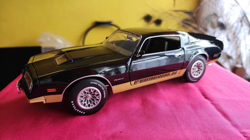 Pontiac Firebird Formula 350 by Ertle