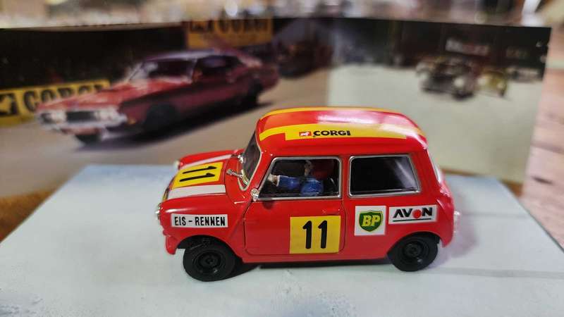 Mini in Action 1:43