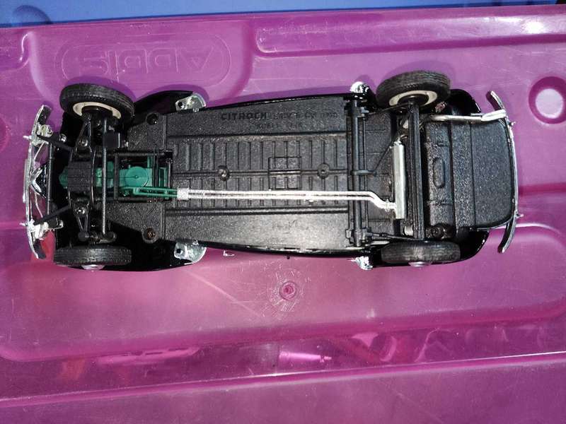 Citroen model 1:18