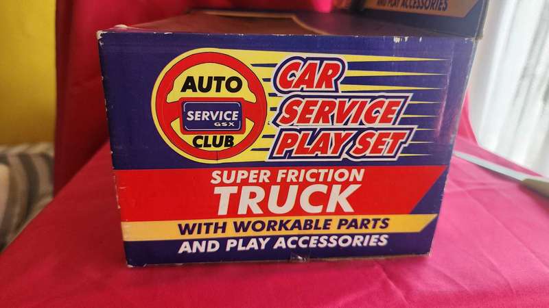 Racecar, Service Truck & Carwash