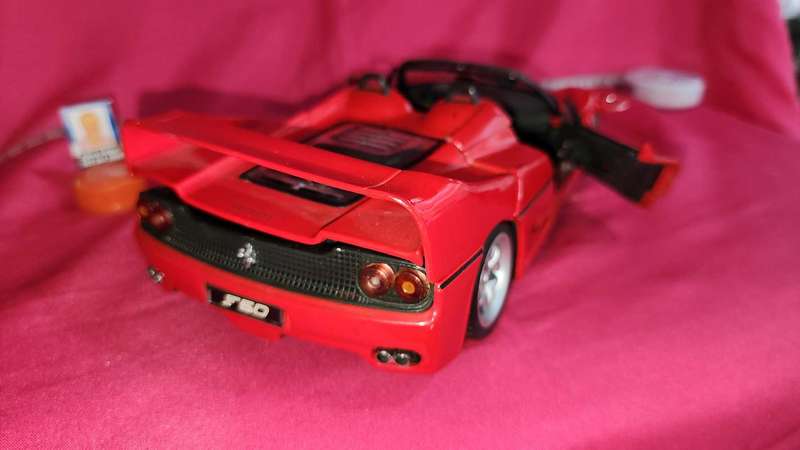 Ferrari F50 Maisto 1:18