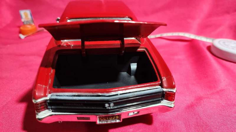 Chevrolet Super Sport (1:18)