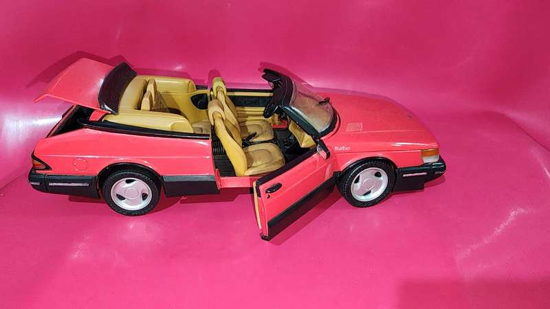 Saab 900 Turbo (1:18) by Anson