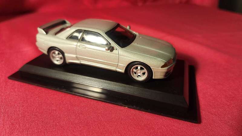 Nissan Skyline GT - R (1:43) Del Prado