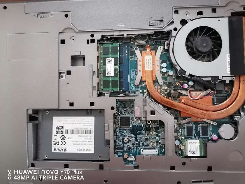 Gigabyte i7 6700 GTX950 Gaming Laptop (Please Read)