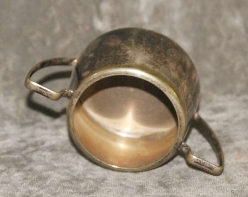 Elkington EPNS hard soldered sugar bowl