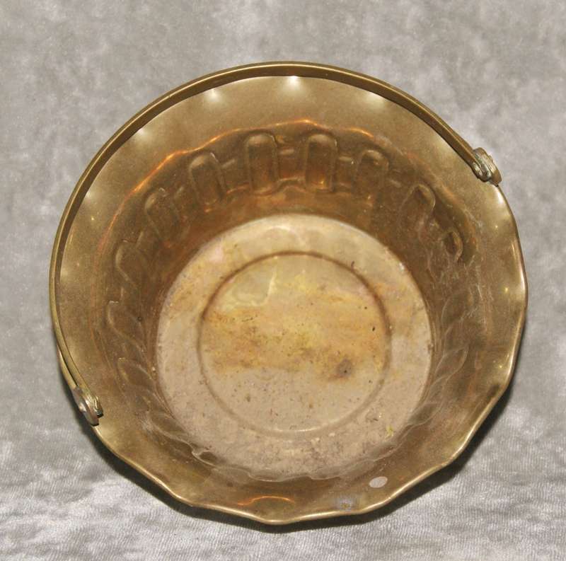 Vintage brass bon bon dish