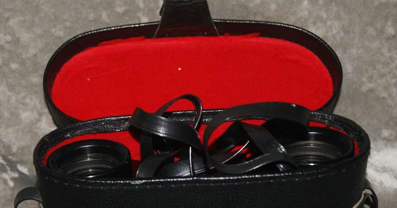 Pair of "Plus" 7x35 extra wide angle binoculars @@ CCRRAAZZYY R1 START