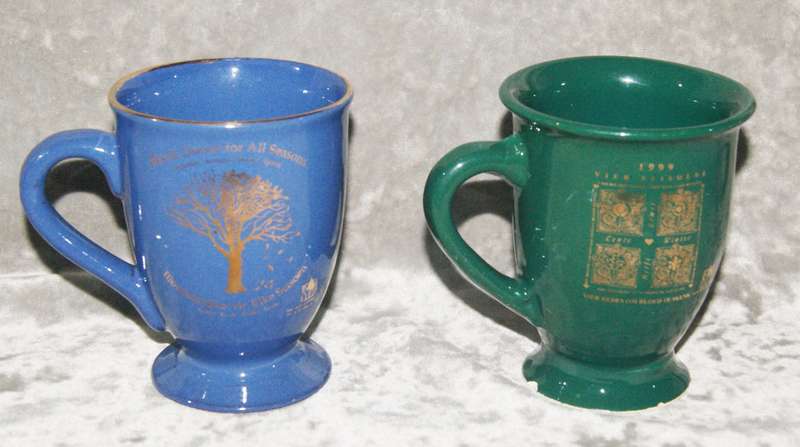 2x Blood donor mugs