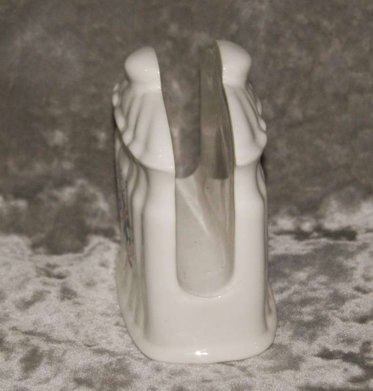 Vintage ceramic serviette holder