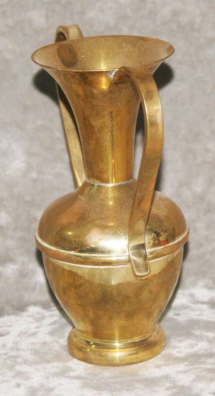 Vintage brass 2 handled jug