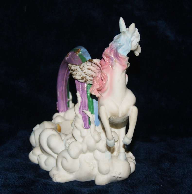 Rainbow Unicorn Ornament (missing snow globe)