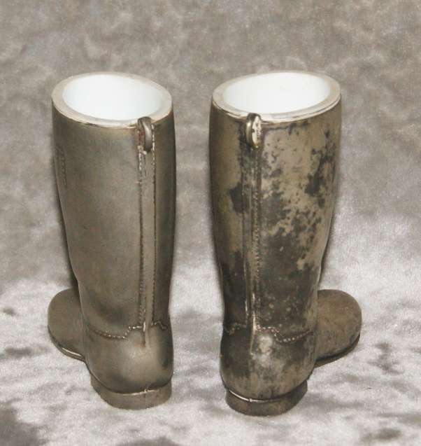 Pair of vintage silver plated tot measure boots 1oz