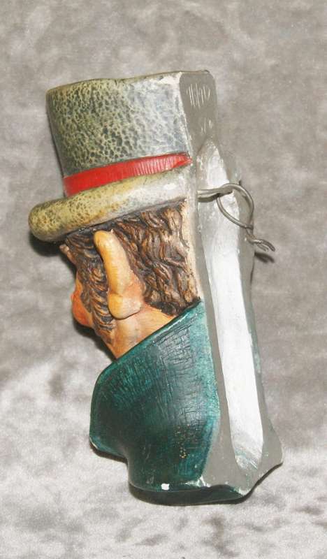 Naturecraft Chalkware Head "Toffee"