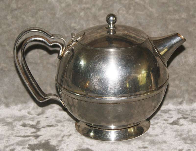 Olde Hall stainless steel teapot
