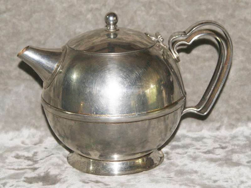 Olde Hall stainless steel teapot