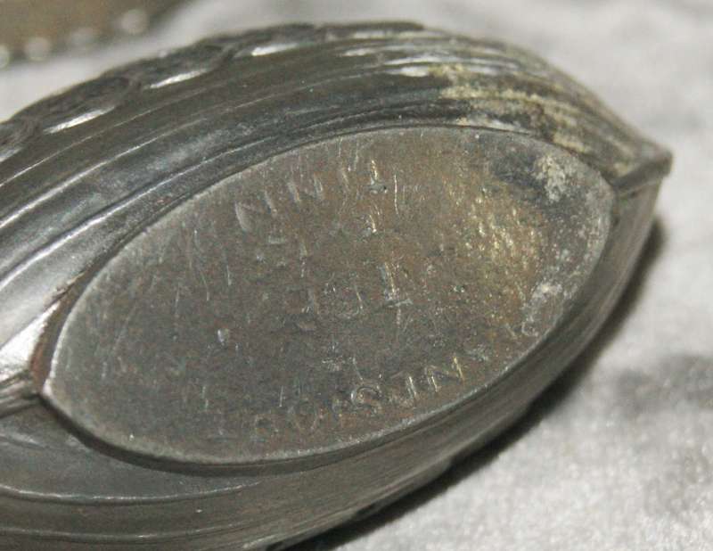 Handstopt Viking long boat open salt