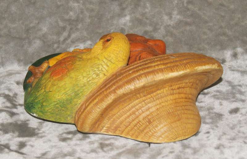 Naturecraft Chalkware head "Bahamian Pal"