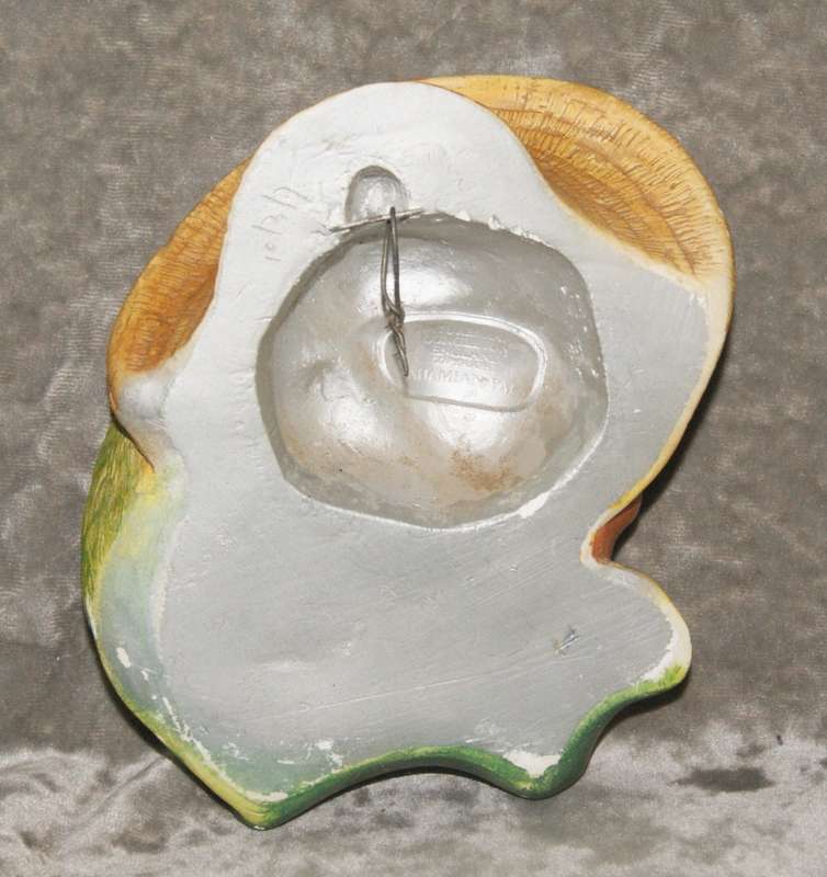 Naturecraft Chalkware head "Bahamian Pal"