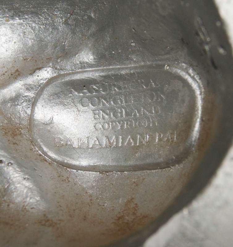 Naturecraft Chalkware head "Bahamian Pal"