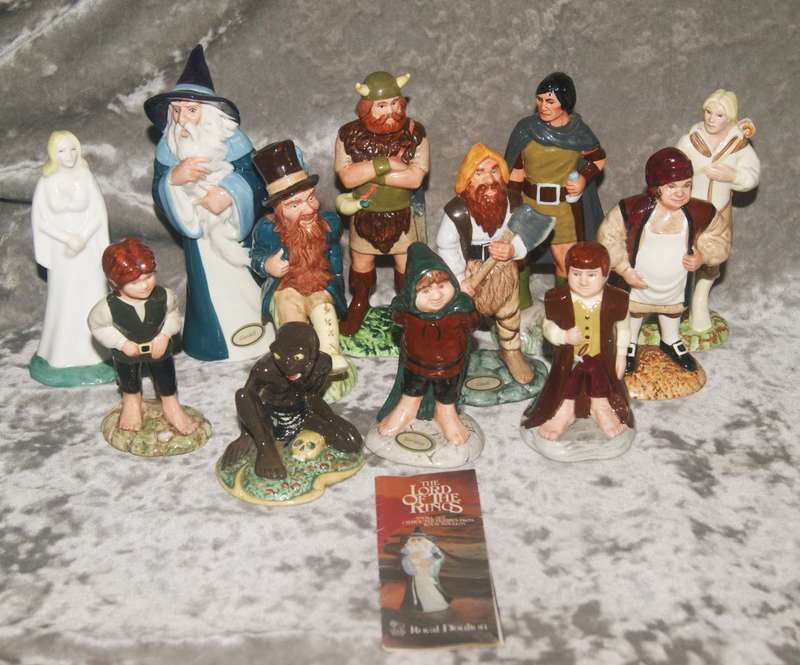 Incredible Royal Doulton complete "Lord of the Rings" character set