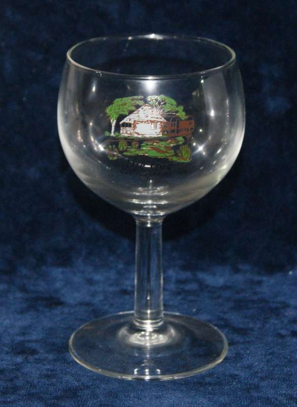 "Die Oog Naboomspruit" white wine glass