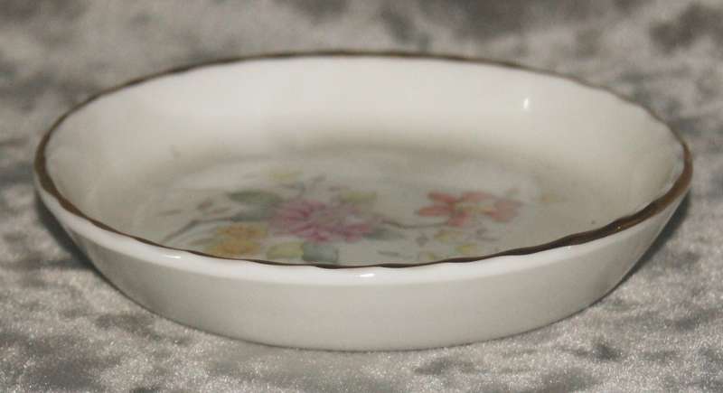 Royal Doulton Mysic Dawn pin dish (2 of 2)