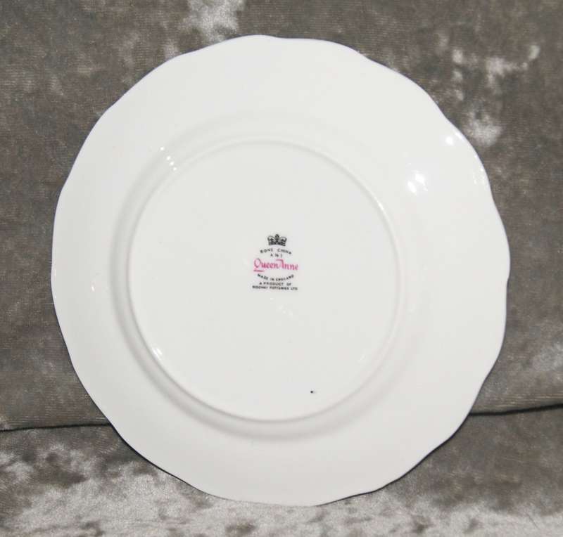 Queen Anne Blue Leaf side plate/ cake plate (1 of 5)