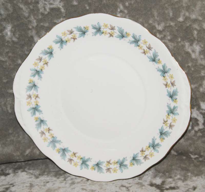 Queen Anne Blue Leaf cake plate