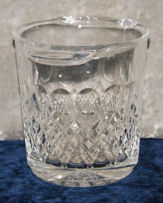 Cut crystal ice bucket